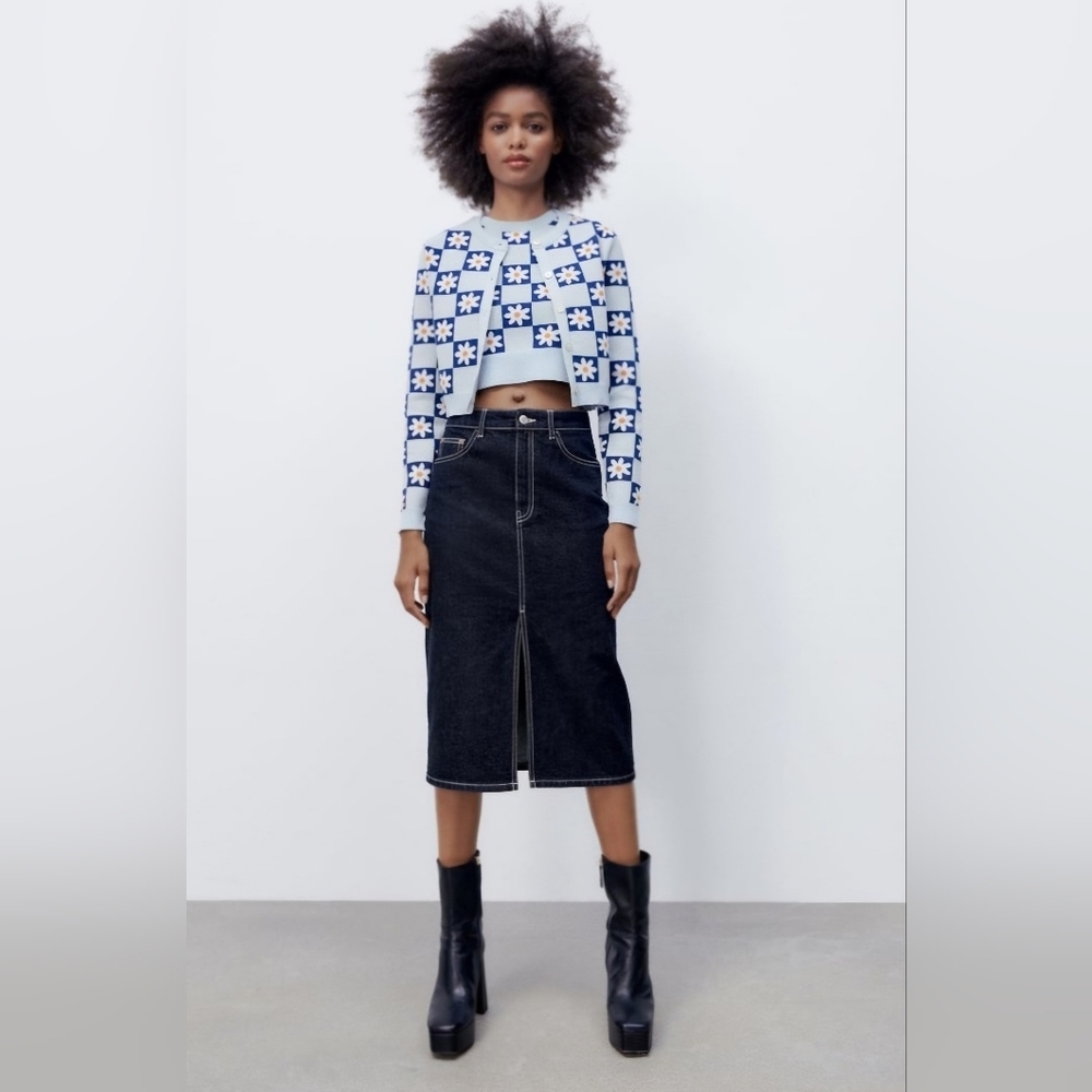 Zara floral Jaquard Knit cardigan
